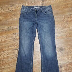Wrangler Jeans Women's Clothing Blue Denim Cowboy Size 9, Boot cut 33 leg